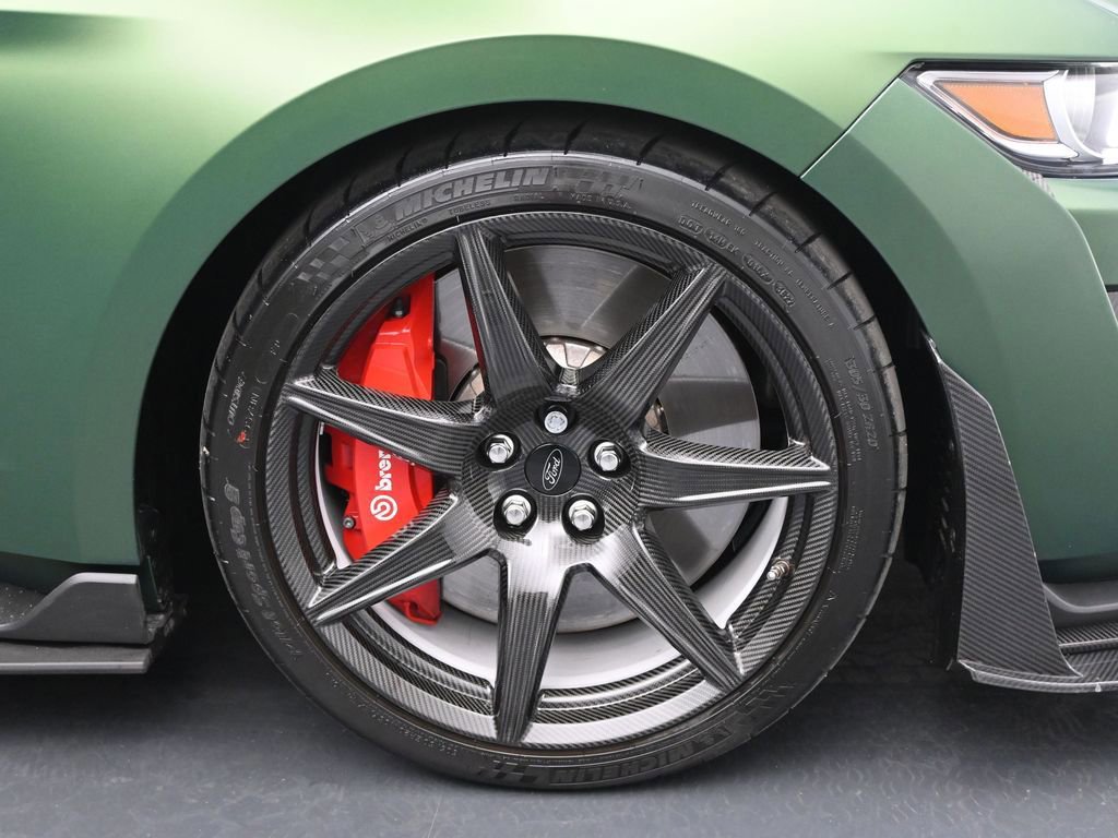 Certified 2022 Ford Mustang Shelby GT500 w/ Carbon Fiber Track Pack image 48