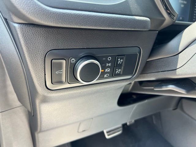 Certified 2024 Ford Escape ST-Line w/ Tech Pack #1 AWD/4WD image 8
