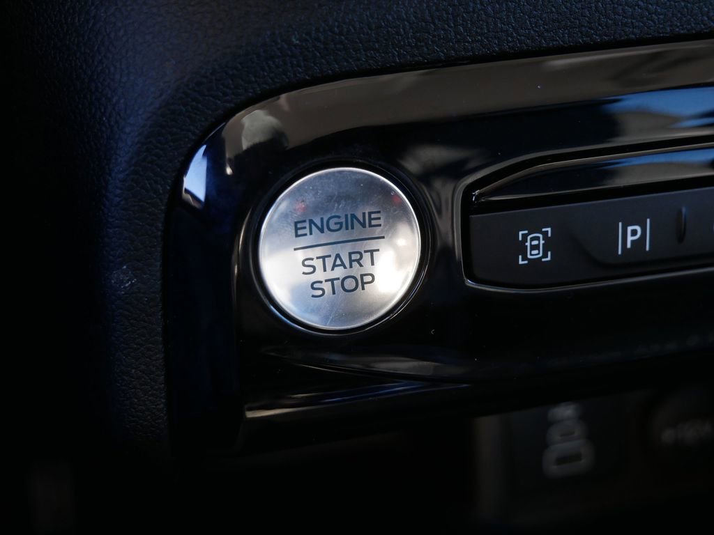 Certified 2024 Ford Escape Platinum image 22