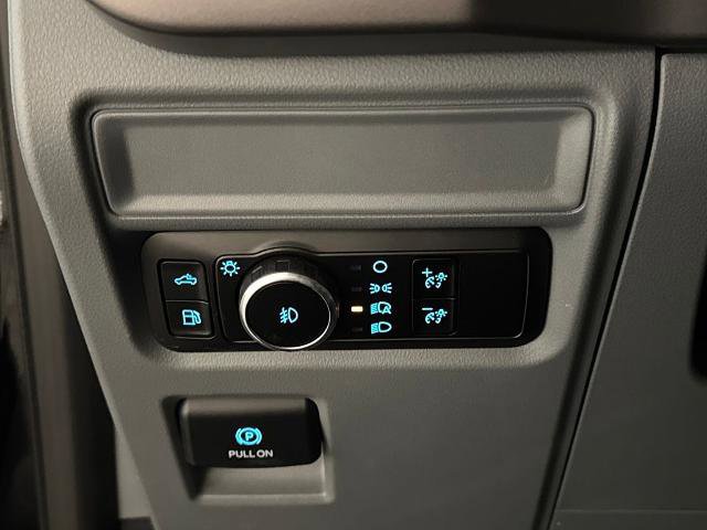 Certified 2025 Ford F150 XLT w/ Equipment Group 301A Standard image 19