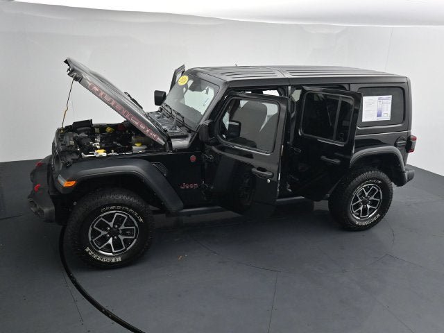 Used 2024 Jeep Wrangler Unlimited Rubicon AWD/4WD image 38