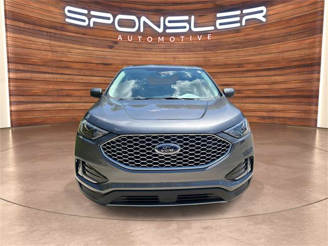 Certified 2024 Ford Edge SEL w/ Convenience Package AWD/4WD image 10