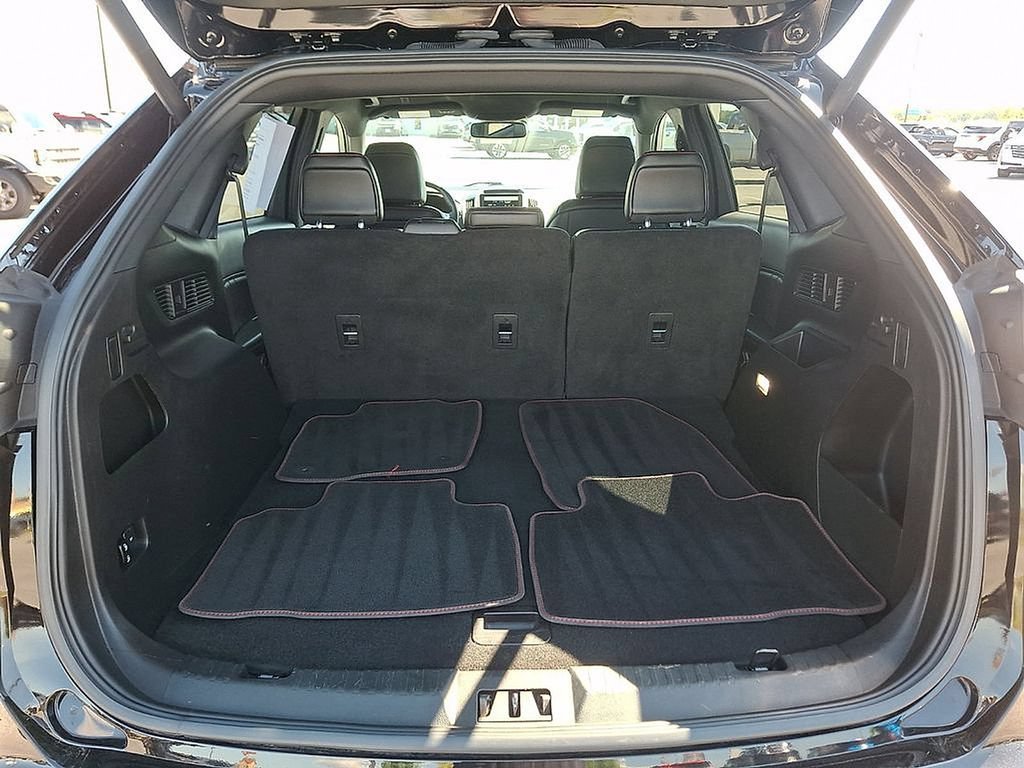 Certified 2024 Ford Edge ST-Line AWD/4WD image 29