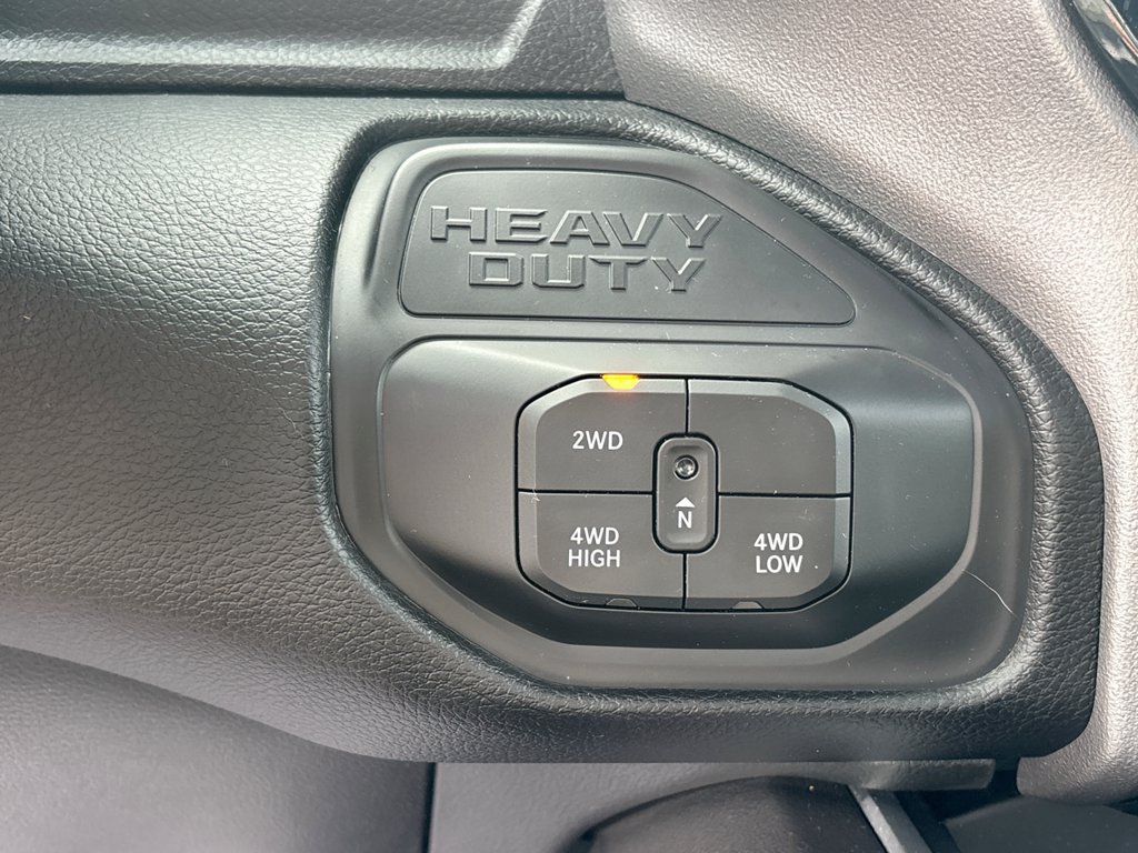Used 2025 RAM 2500 Laramie w/ Night Edition AWD/4WD image 36