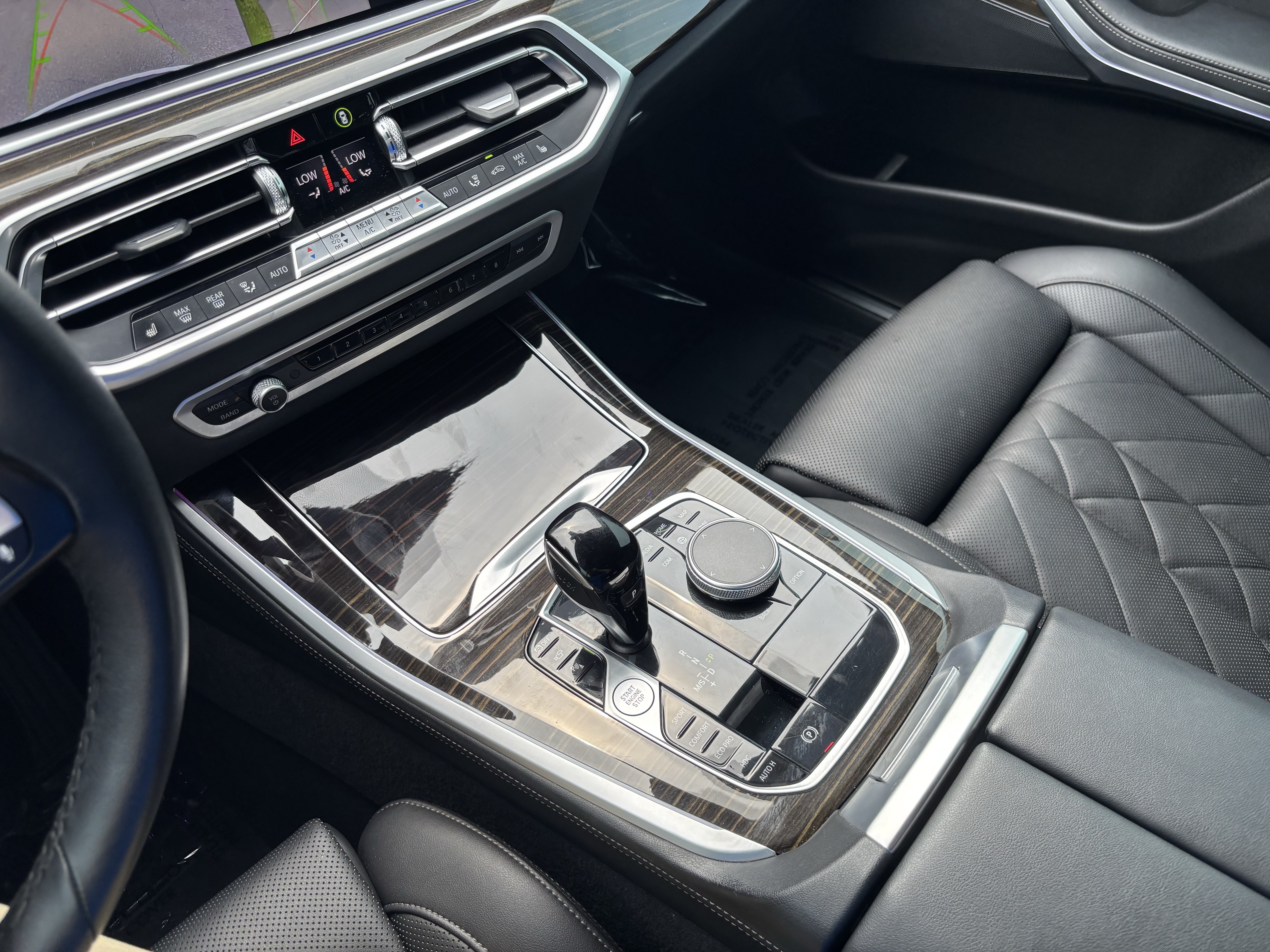 Used 2023 BMW X5 xDrive40i w/ Premium Package AWD/4WD image 28