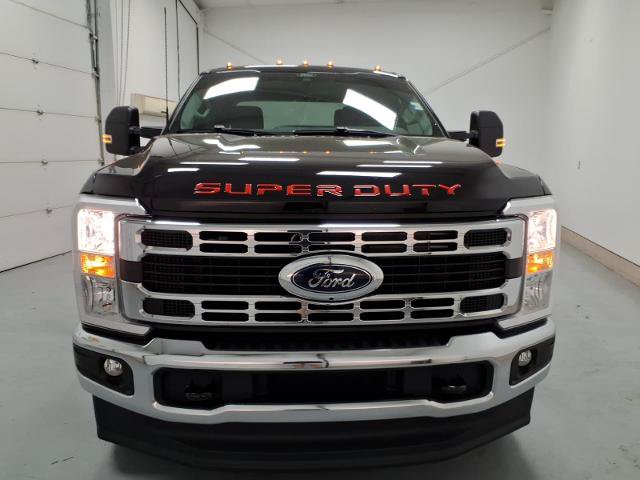 Certified 2024 Ford F250 XLT w/ 360-Degree Camera Package AWD/4WD image 8