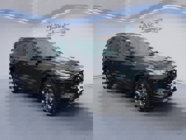 Certified 2025 Ford Escape ST-Line image 7