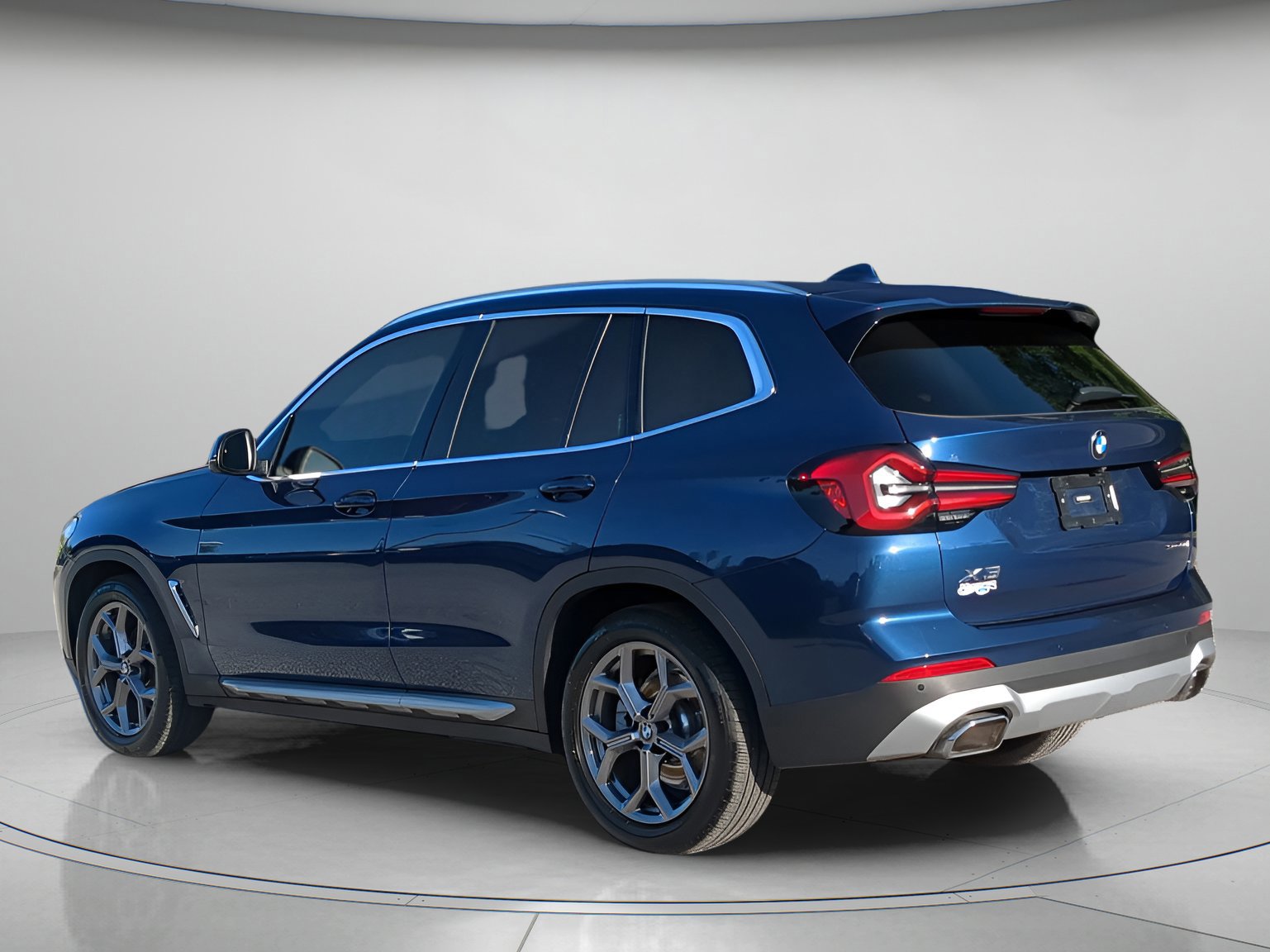 Used 2022 BMW X3 sDrive30i w/ Premium Package 2 image 16