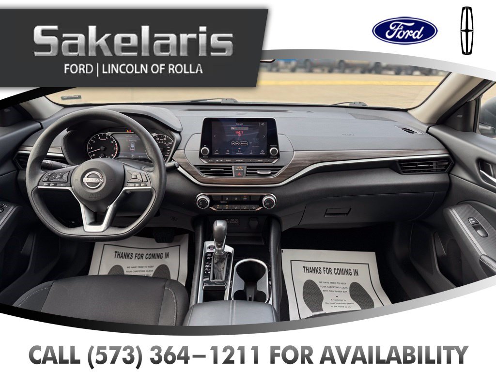 Used 2024 Nissan Altima 2.5 SV FWD image 37