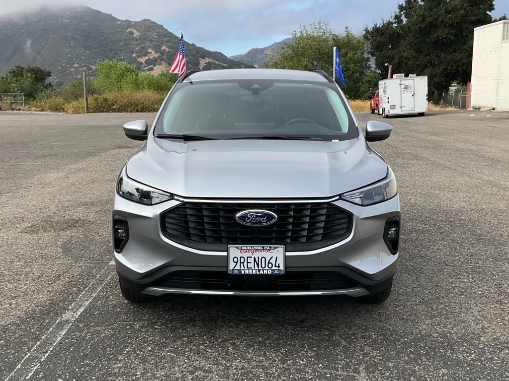 Certified 2024 Ford Escape SE FWD image 9