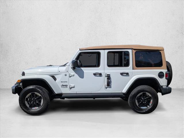 Used 2018 Jeep Wrangler Unlimited Sahara AWD/4WD image 9