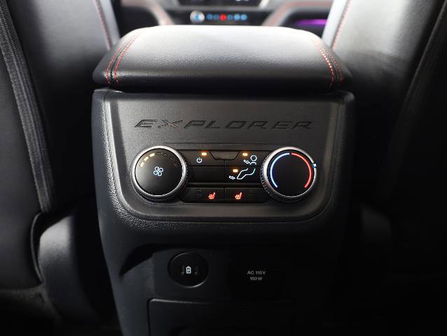 Certified 2025 Ford Explorer ST-Line w/ Premium Package AWD/4WD image 20