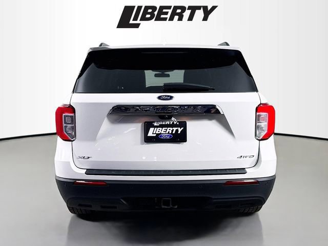 Certified 2022 Ford Explorer XLT w/ Class IV Trailer Tow Package image 4