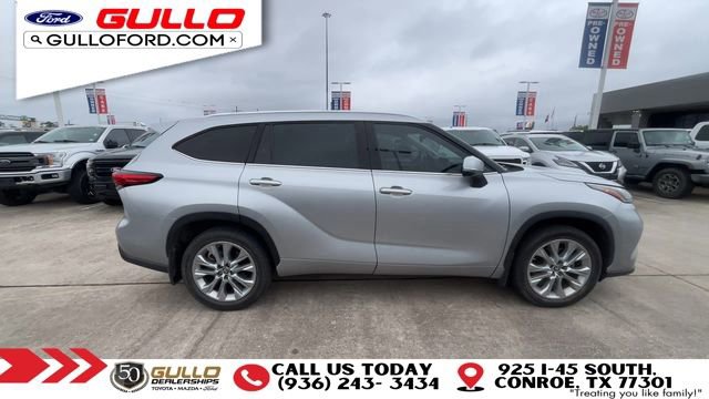 Used 2022 Toyota Highlander Limited FWD image 9