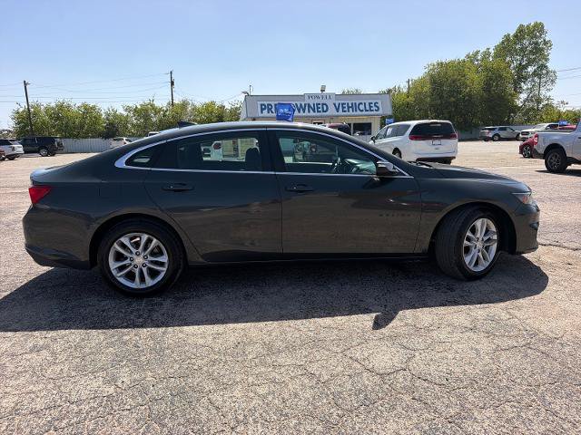 Used 2018 Chevrolet Malibu LT FWD image 8