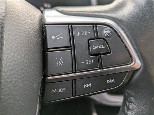 Used 2021 Toyota Highlander XSE image 13