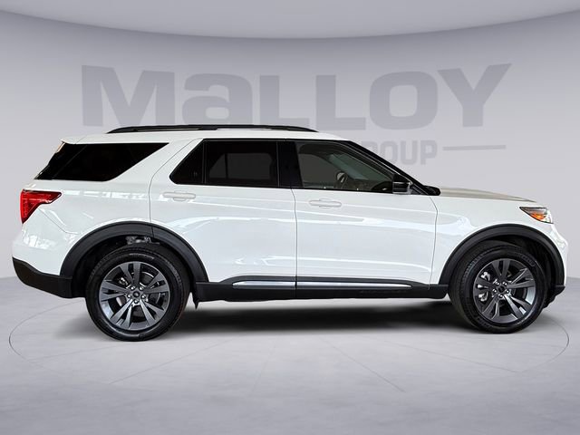 Certified 2022 Ford Explorer XLT w/ Equipment Group 202A AWD/4WD image 6