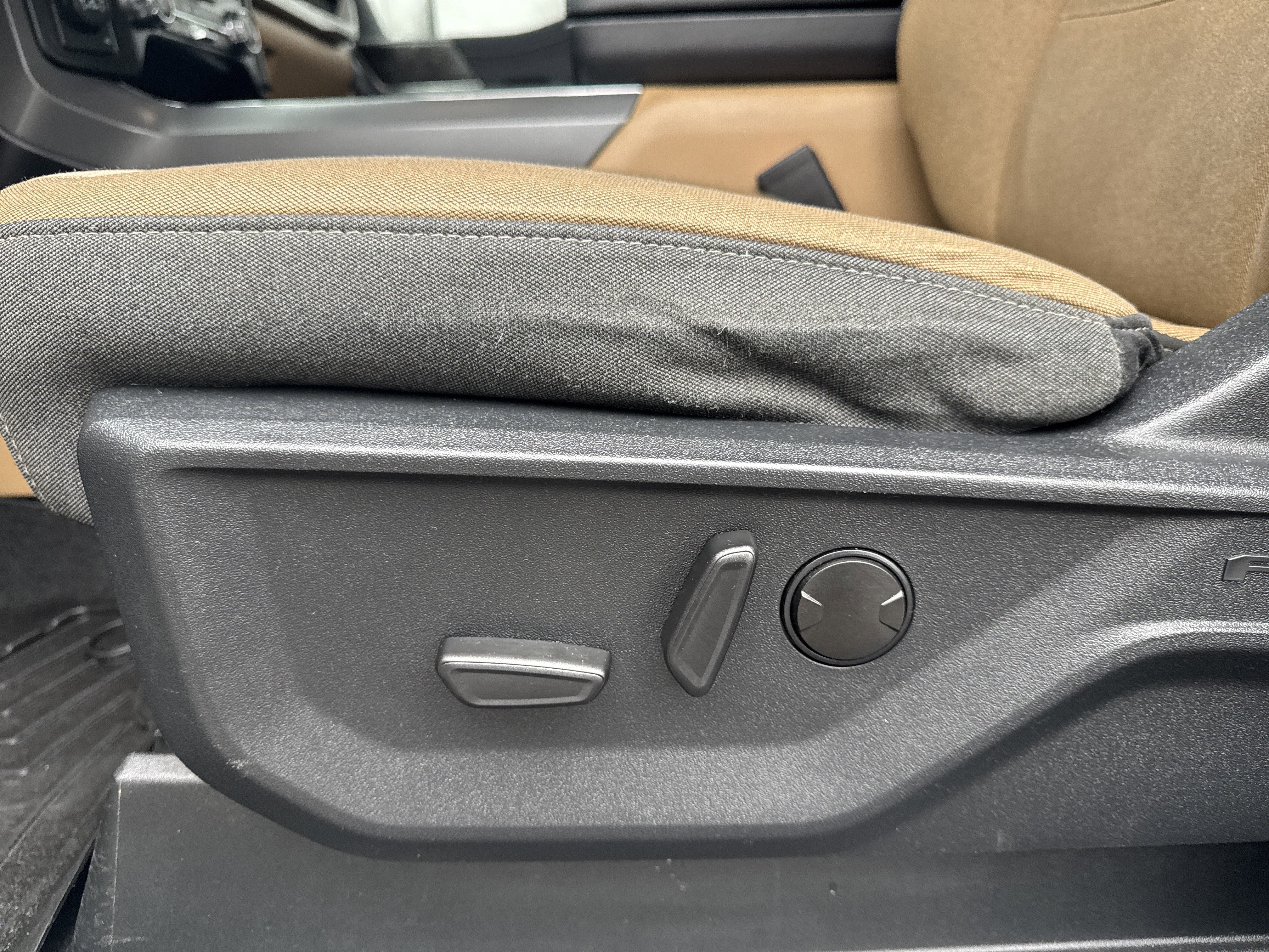 Certified 2023 Ford F150 XLT w/ Equipment Group 302A High image 11