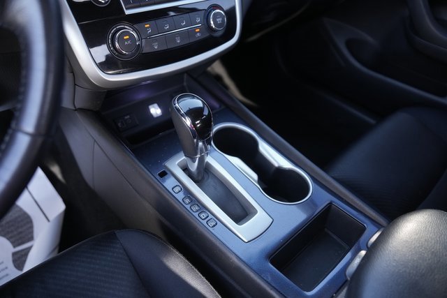 Used 2018 Nissan Altima 2.5 SR w/ Interior Lighting Package image 27