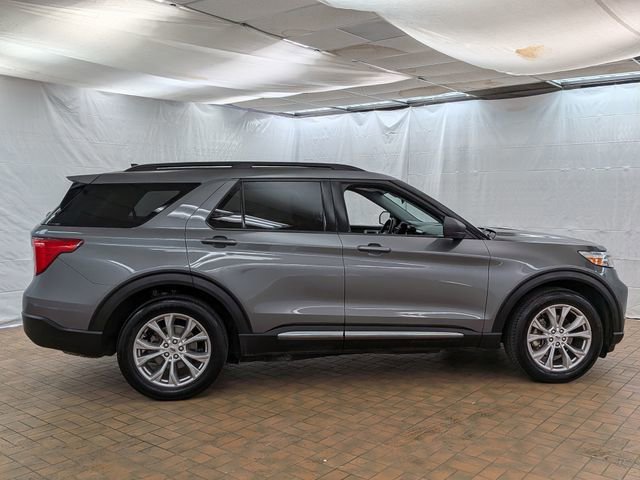 Certified 2021 Ford Explorer XLT w/ Equipment Group 202A image 6