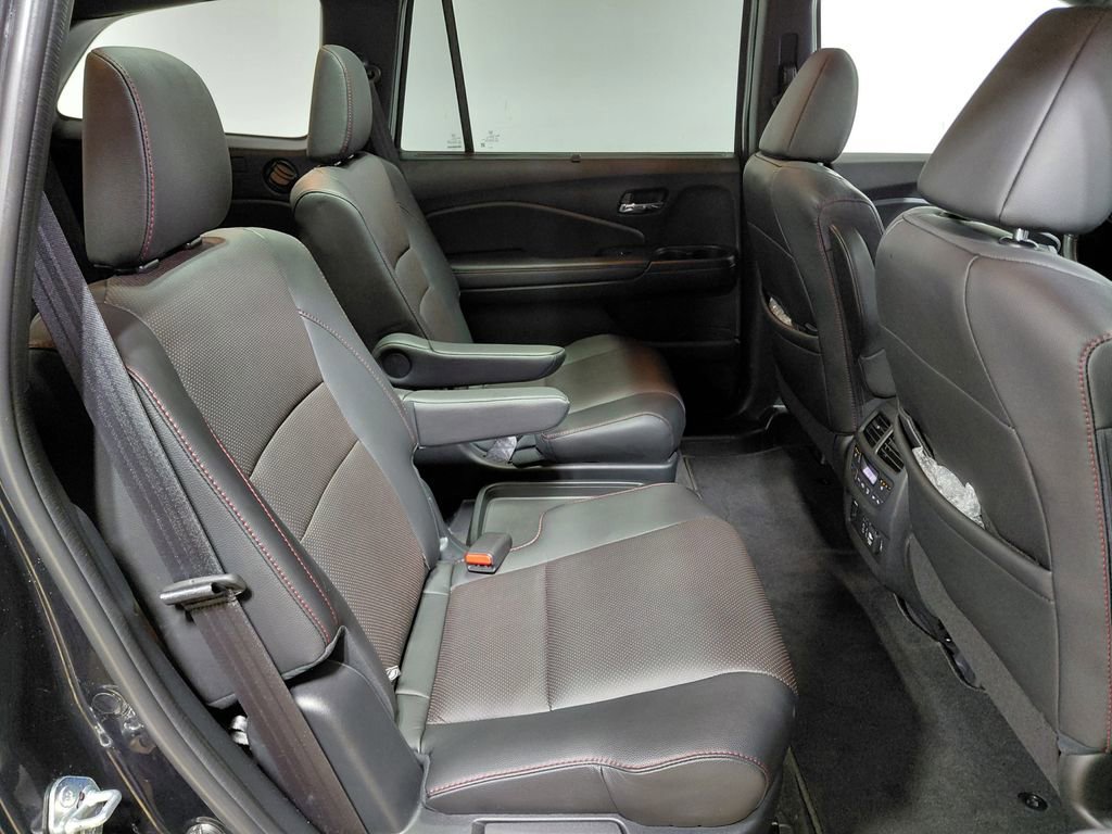Used 2022 Honda Pilot Black Edition image 53