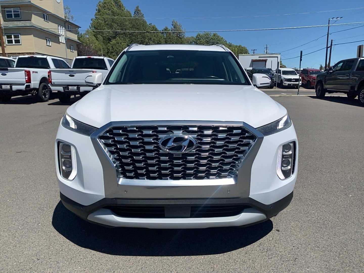 Used 2020 Hyundai Palisade SEL w/ Convenience Package AWD/4WD image 3