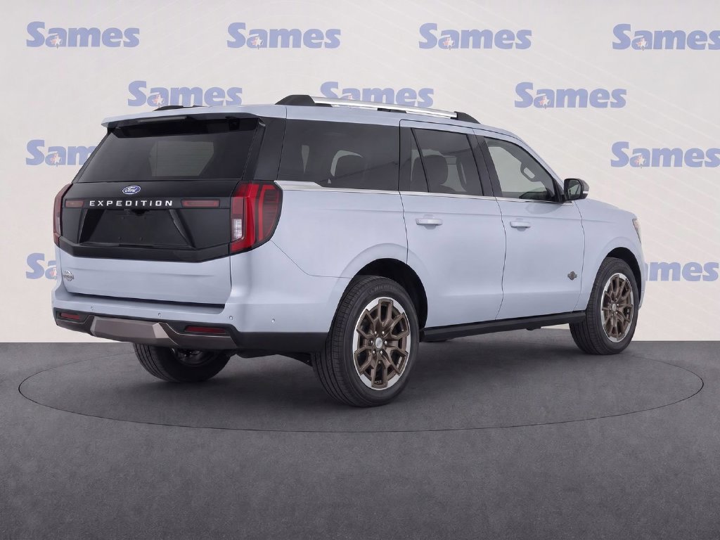 Certified 2025 Ford Expedition King Ranch AWD/4WD image 3