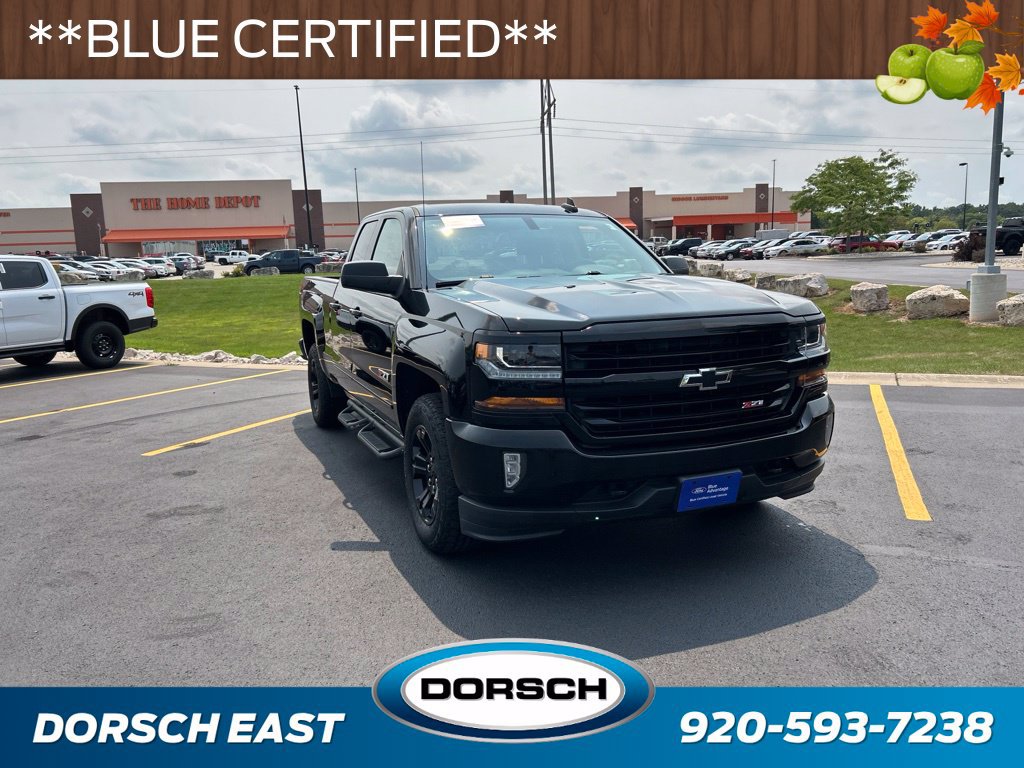 Used 2018 Chevrolet Silverado 1500 LT w/ Midnight Edition AWD/4WD image 3