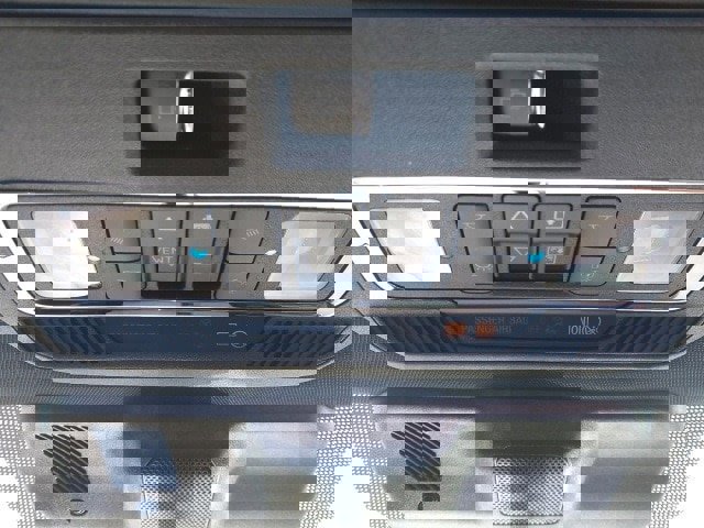 Certified 2024 Ford F250 Platinum image 22