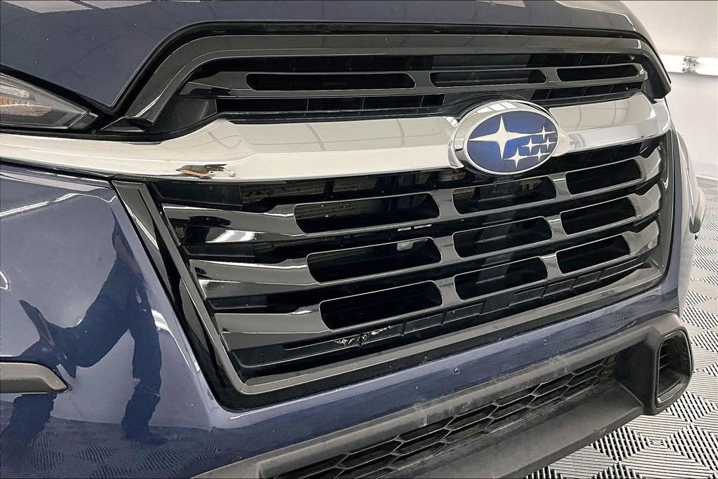Used 2025 Subaru Ascent Premium image 29