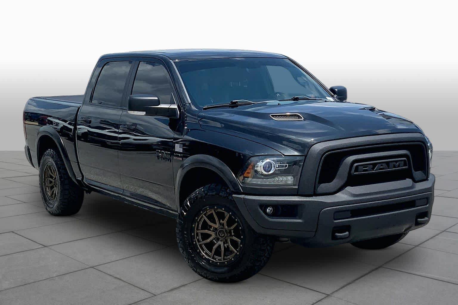 Used 2017 RAM 1500 Rebel w/ Luxury Group AWD/4WD image 3