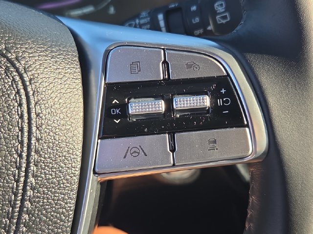 Used 2025 Kia Telluride S FWD image 21