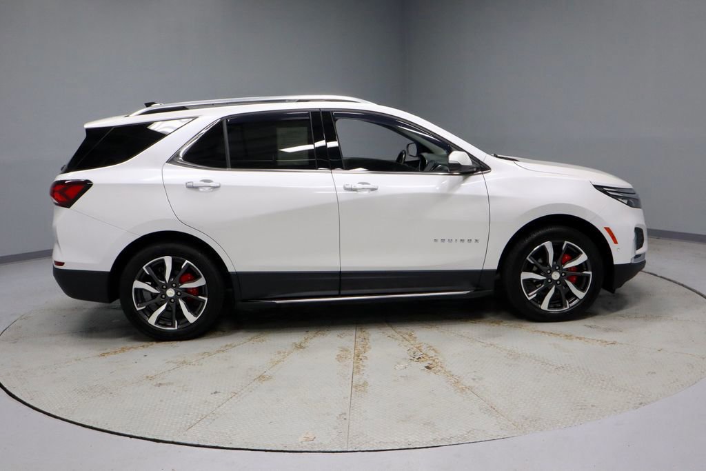 Used 2022 Chevrolet Equinox Premier AWD/4WD image 7
