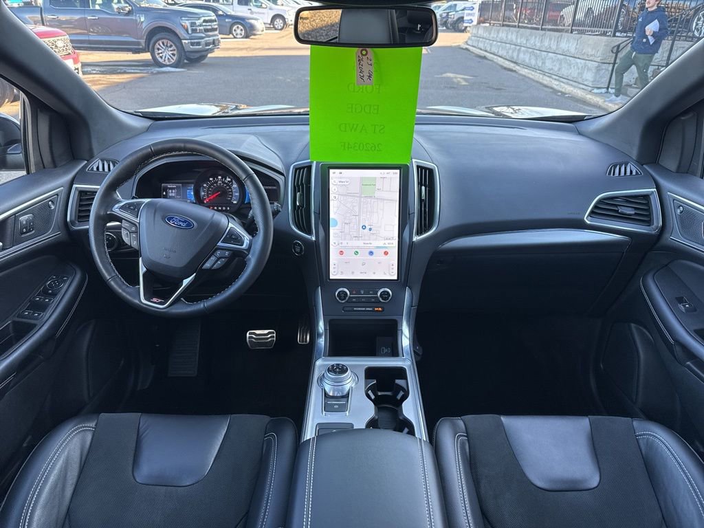 Certified 2023 Ford Edge ST w/ Equipment Group 401A image 9