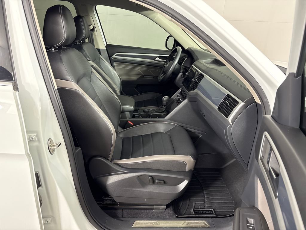 Used 2022 Volkswagen Atlas SEL Premium AWD/4WD image 5