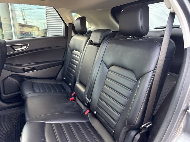 Certified 2022 Ford Edge SEL w/ Convenience Package AWD/4WD image 10