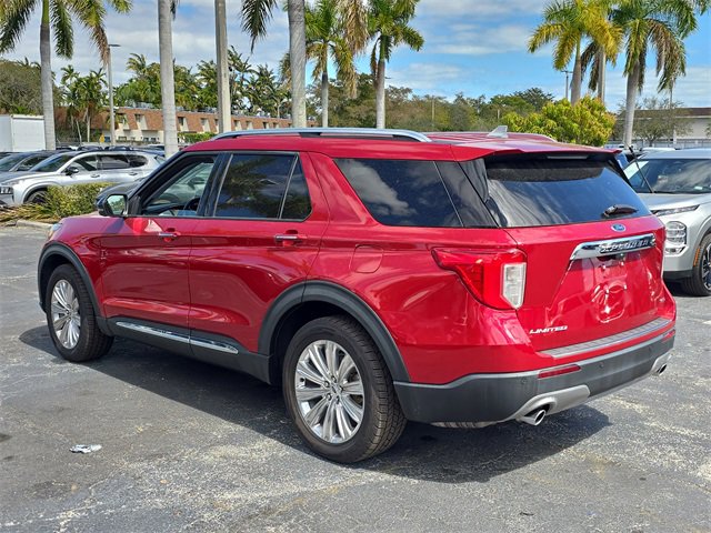 Certified 2021 Ford Explorer Limited w/ Hybrid Equipment Group 310A image 4