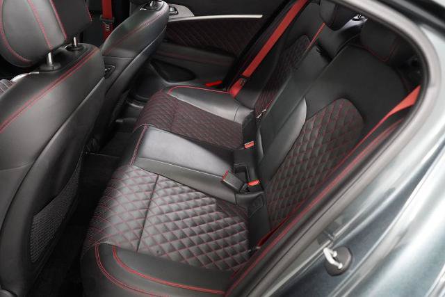 Used 2023 Genesis G70 3.3T w/ Sport Prestige Package AWD/4WD image 28