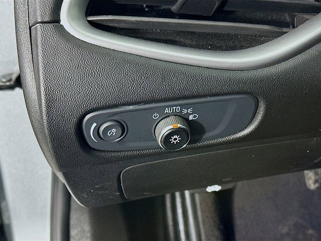 Used 2024 Chevrolet Malibu LT image 16