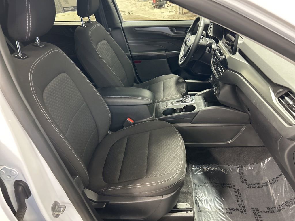 Certified 2024 Ford Escape Active image 10