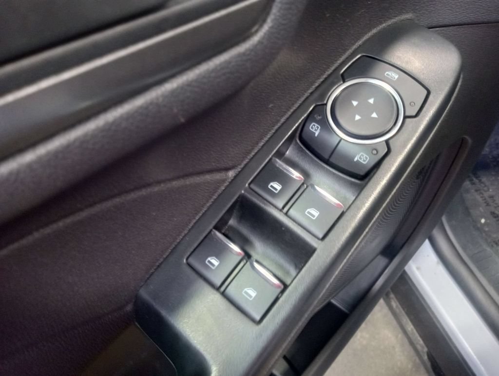 Certified 2025 Ford Escape Active AWD/4WD image 13
