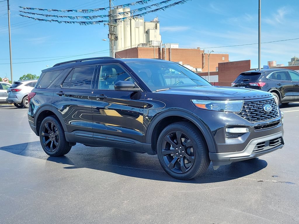Certified 2023 Ford Explorer ST-Line w/ Class IV Trailer Tow Package AWD/4WD image 2