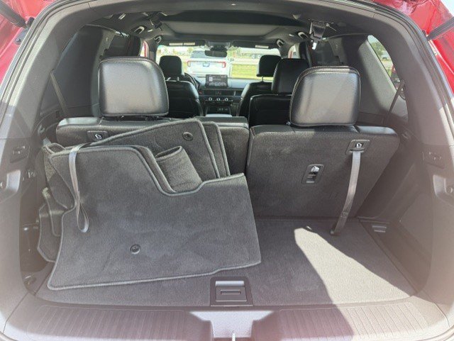 Used 2025 Honda Pilot Black Edition image 33
