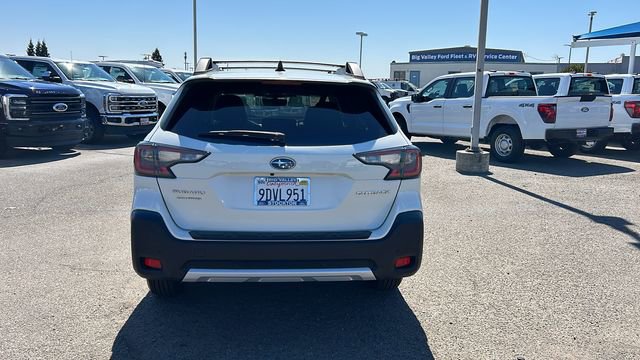 Used 2023 Subaru Outback Limited image 4