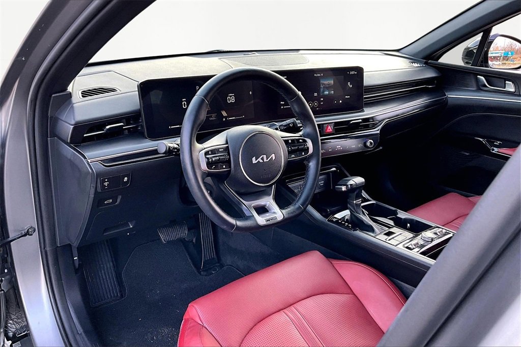 Used 2025 Kia K5 GT-Line w/ GT-Line Premium Package image 14