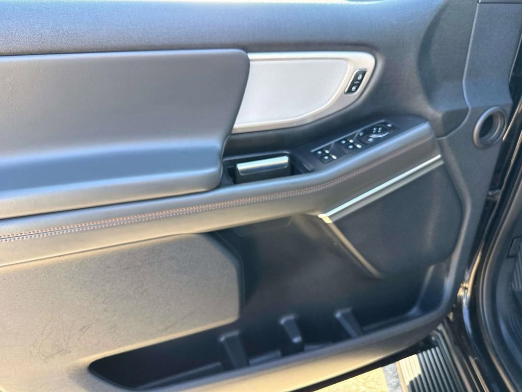 Certified 2025 Ford Expedition Active image 20