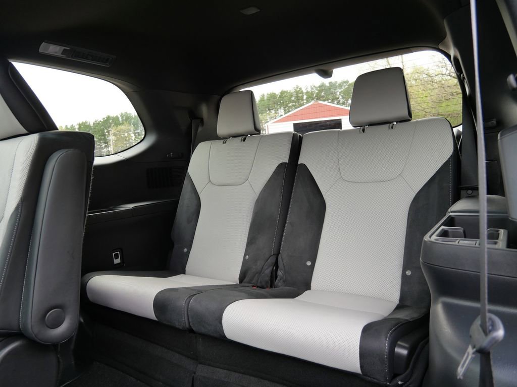 Used 2024 Lexus TX 500h AWD w/ Technology Package image 15