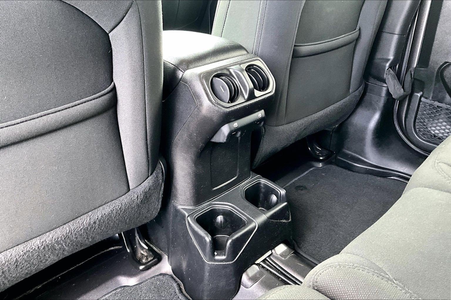 Used 2021 Jeep Wrangler Unlimited Sport AWD/4WD image 10