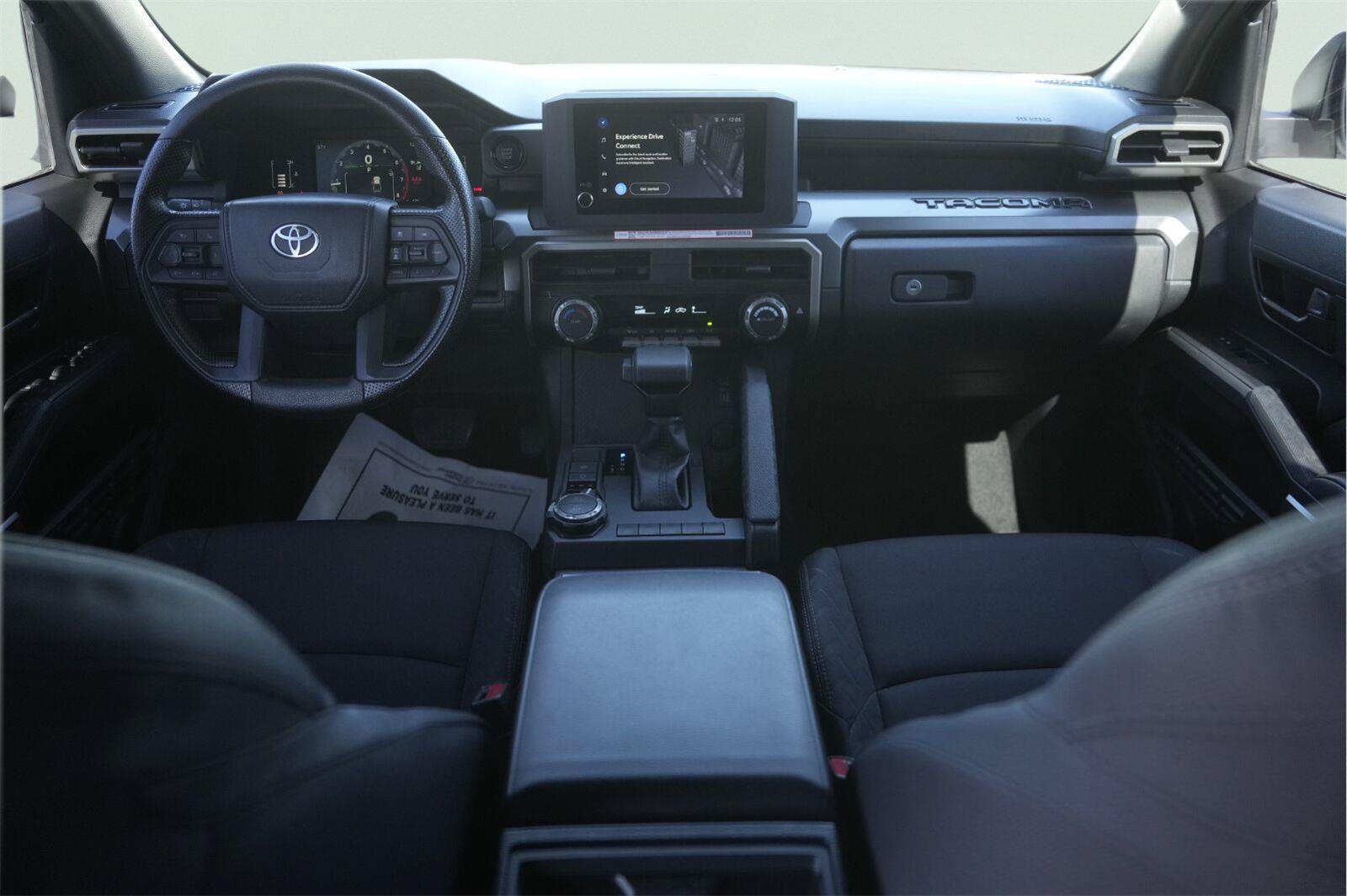 Used 2025 Toyota Tacoma SR5 AWD/4WD image 20