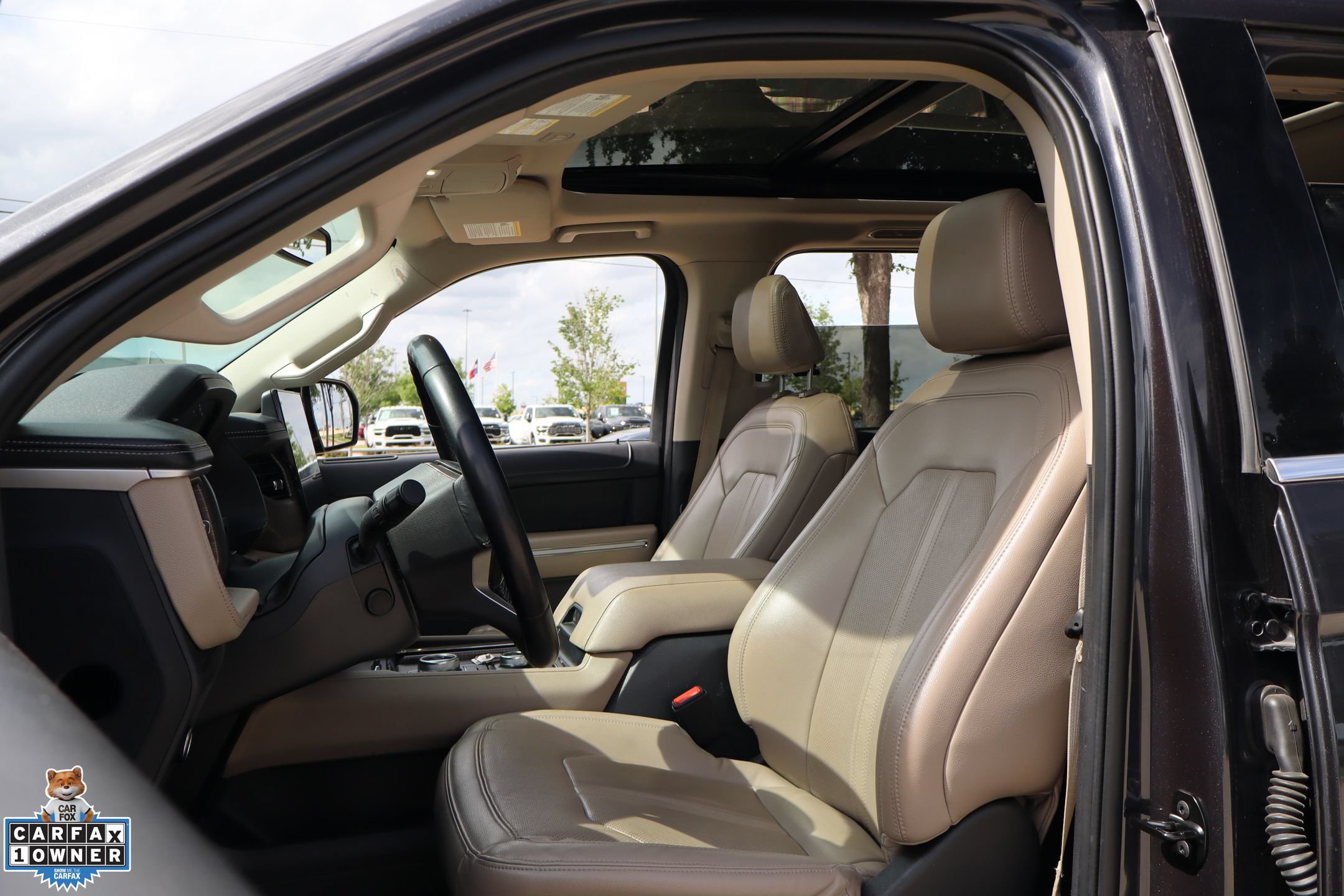 Certified 2024 Ford Expedition Max Limited AWD/4WD image 11